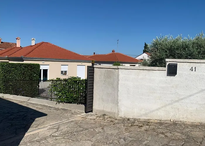 Tony\'S House With Private Pool, Garden And Parking